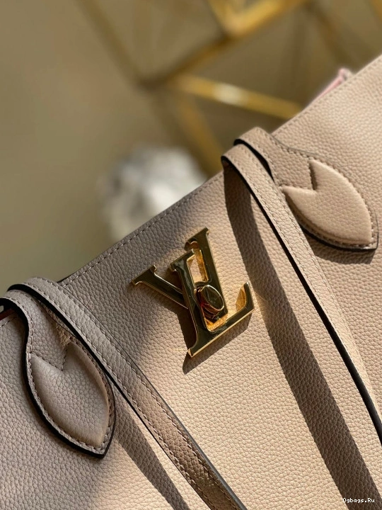 VUITTON LOCKME SHOPPER LOUIS 0307